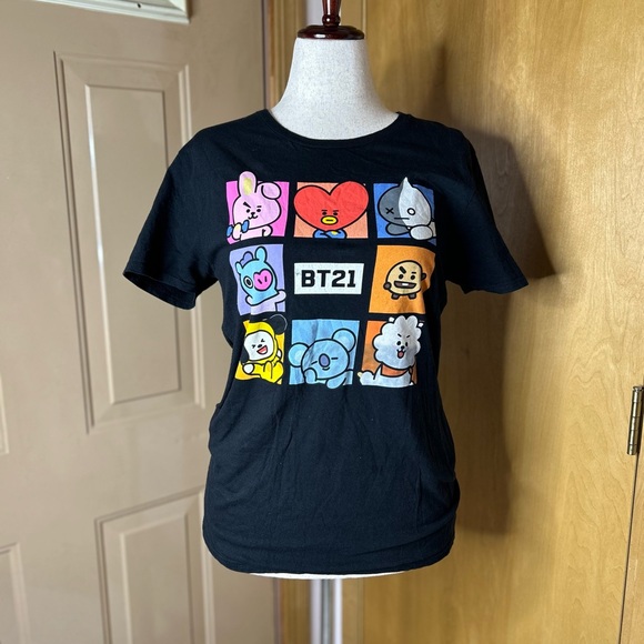 bt21 Tops - BT21 Black Short Sleeve Tee
